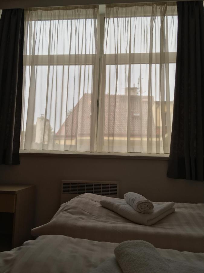 براغ Residence La Familia المظهر الخارجي الصورة